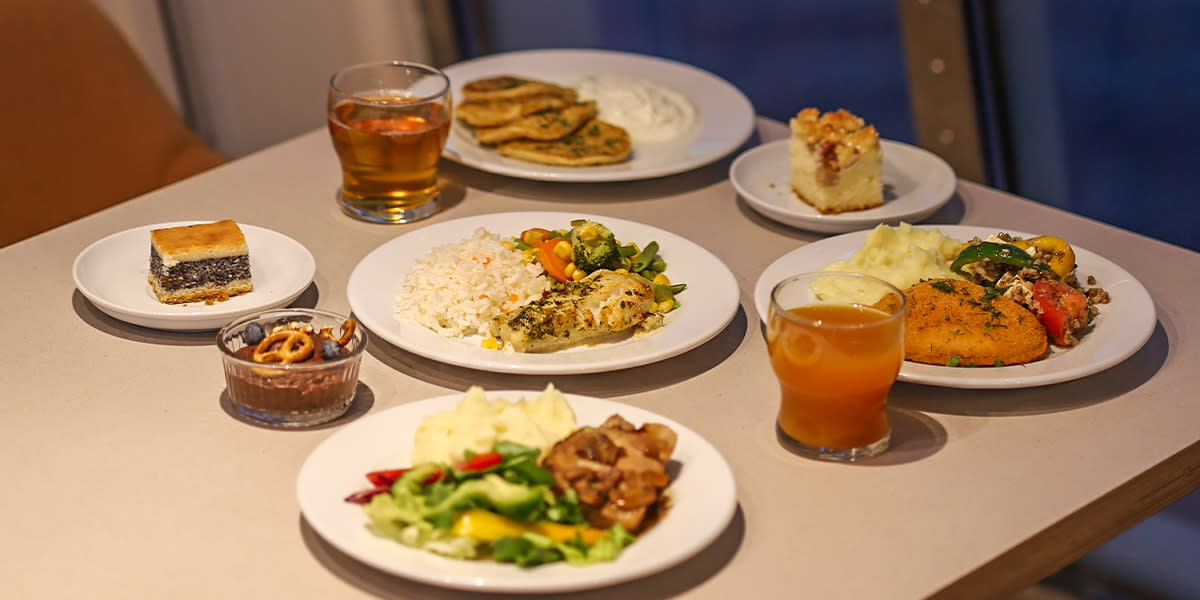 7 Seas Buffet dinner option in Baltics