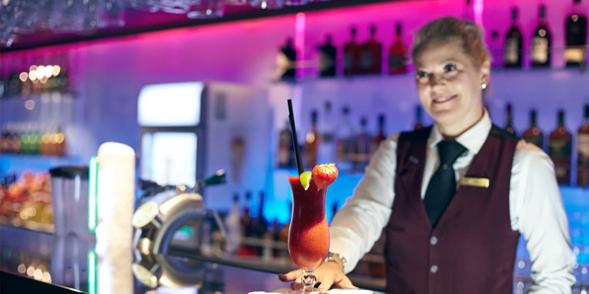 Bar onboard Newcastle-Amsterdam