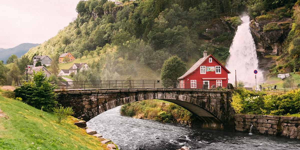 Norheimsund ved Hardangerfjorden i Norge